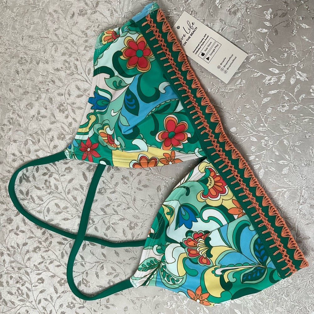 Cupshe Colorful Paradise Crossback Bikini Top (top only), NWT - Picture 10 of 14